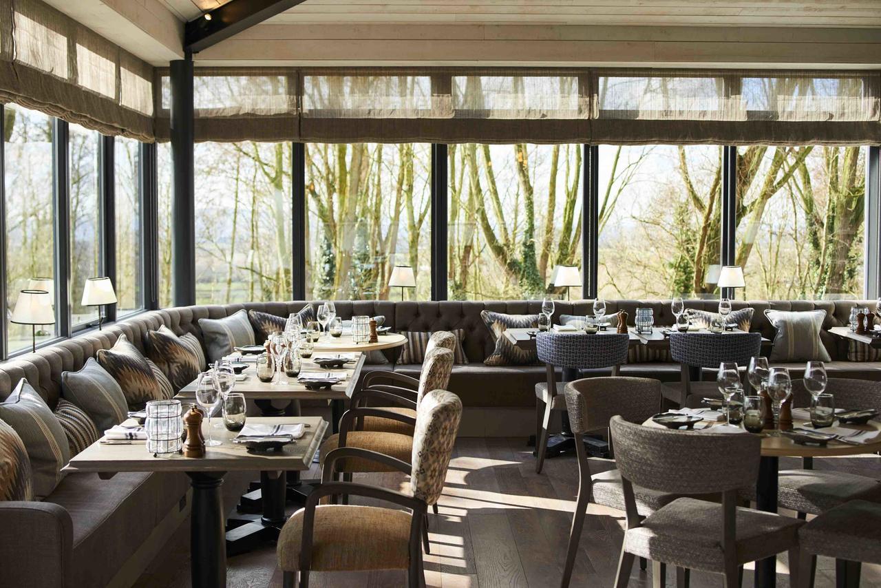ברודוויי The Fish Hotel מראה חיצוני תמונה